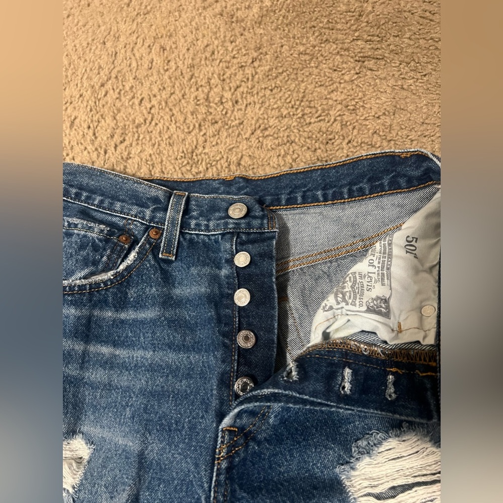 501 Levi Strauss Co. women’s cropped jeans - Picture 2 of 4